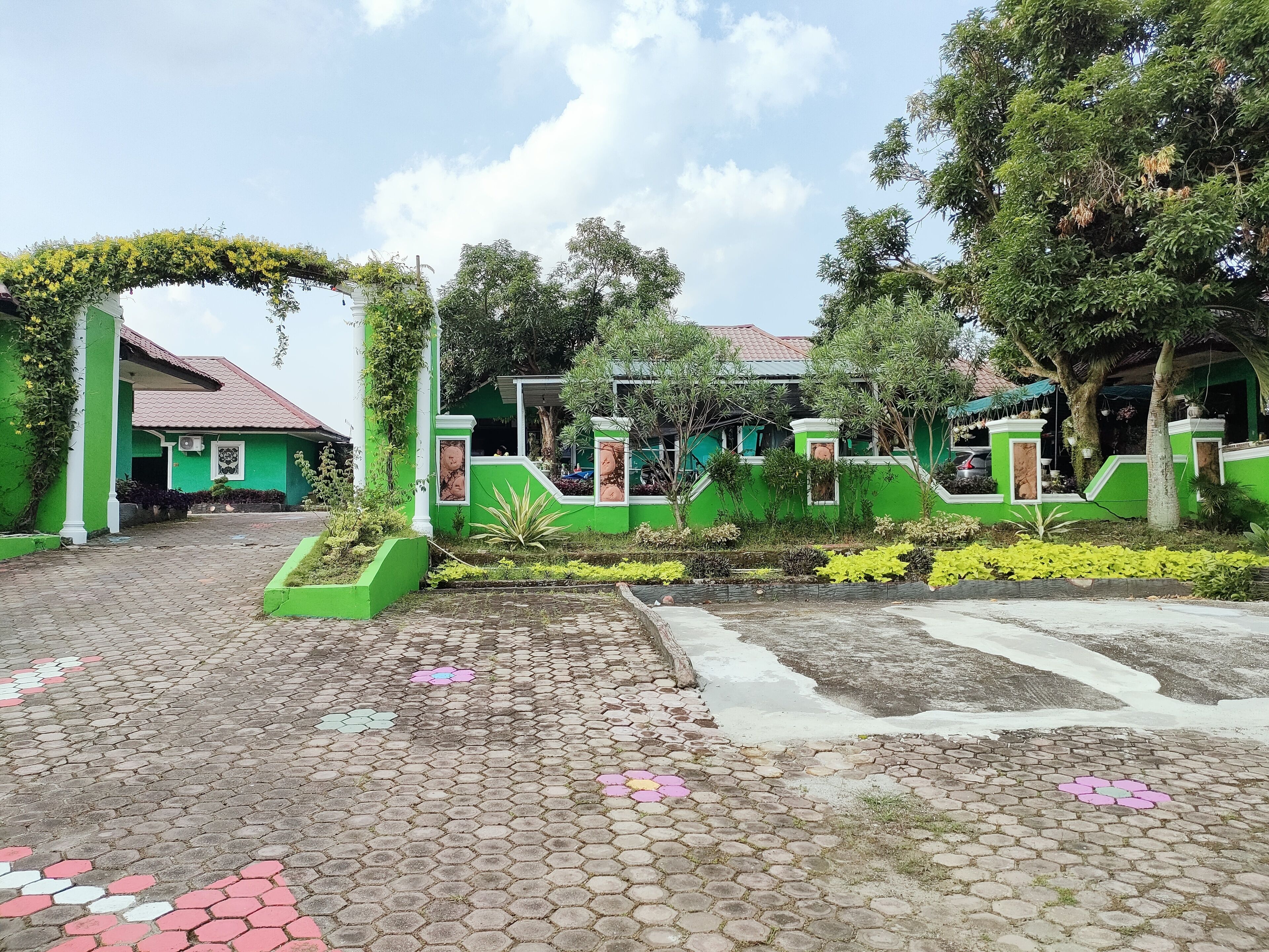 Hotel Bukit Sentabi Penembahen