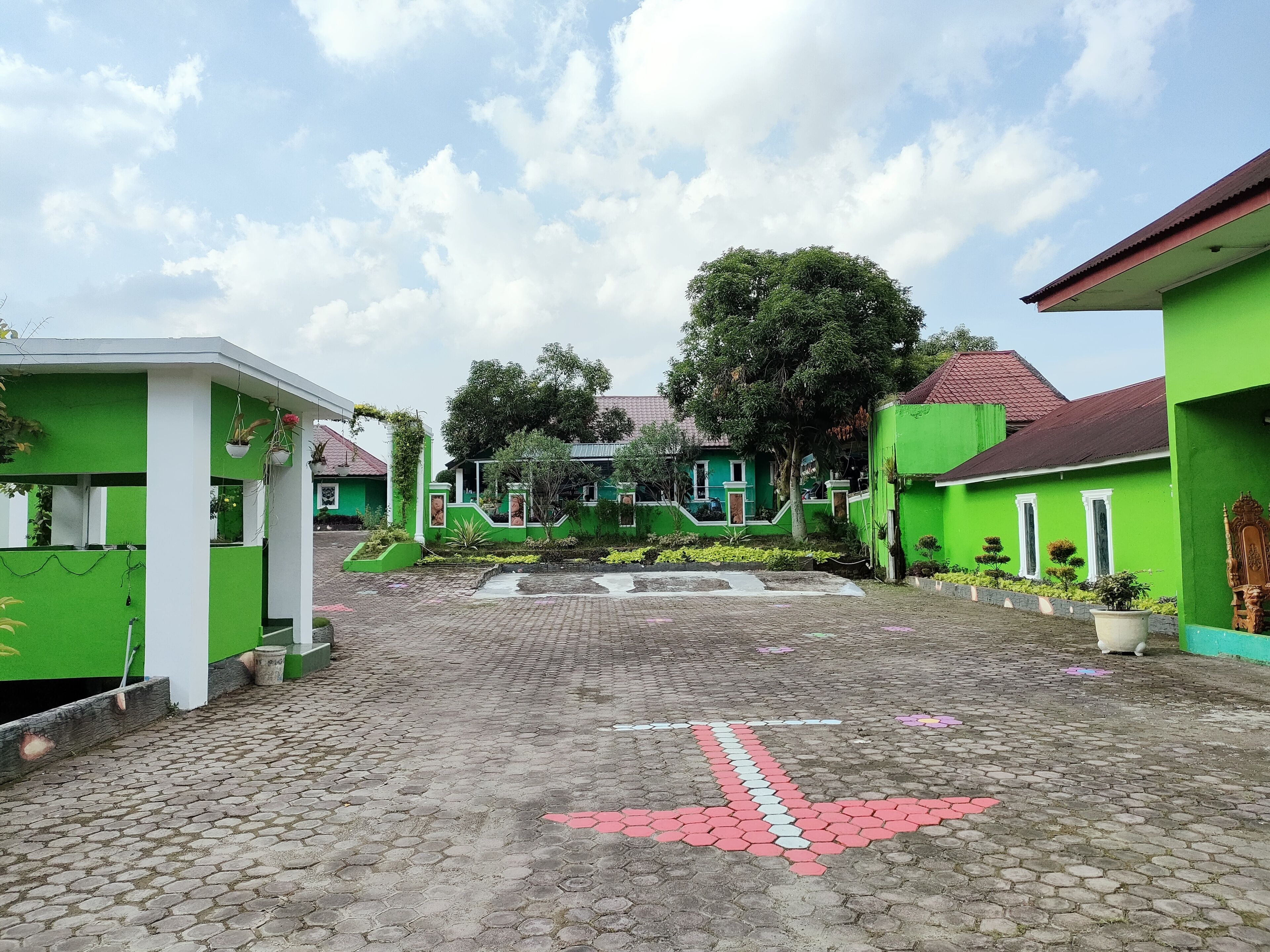 Hotel Bukit Sentabi Penembahen