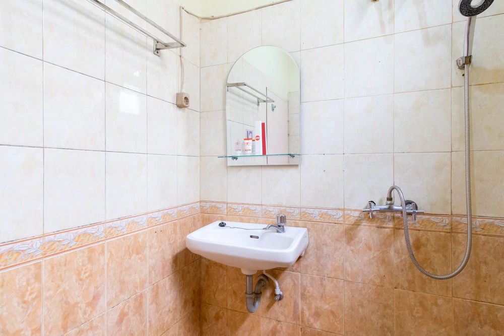 Hotel Bumi Asih Medan by OYO Rooms