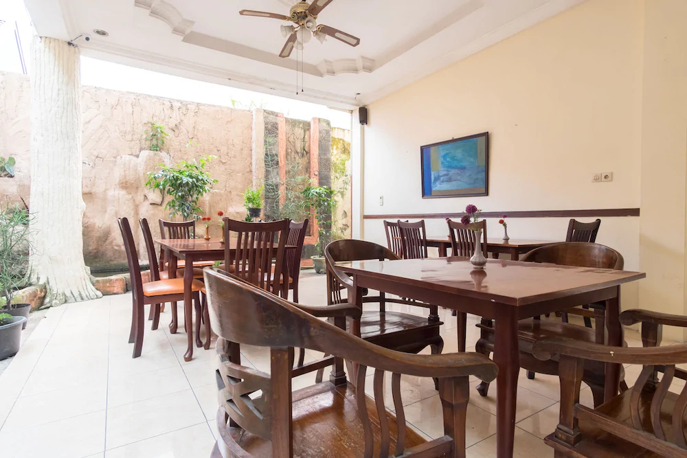 Hotel Bumi Asih Medan by OYO Rooms