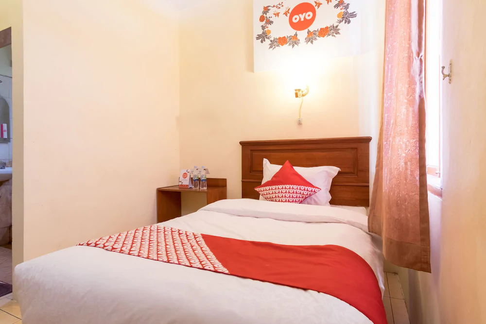 Hotel Bumi Asih Medan by OYO Rooms