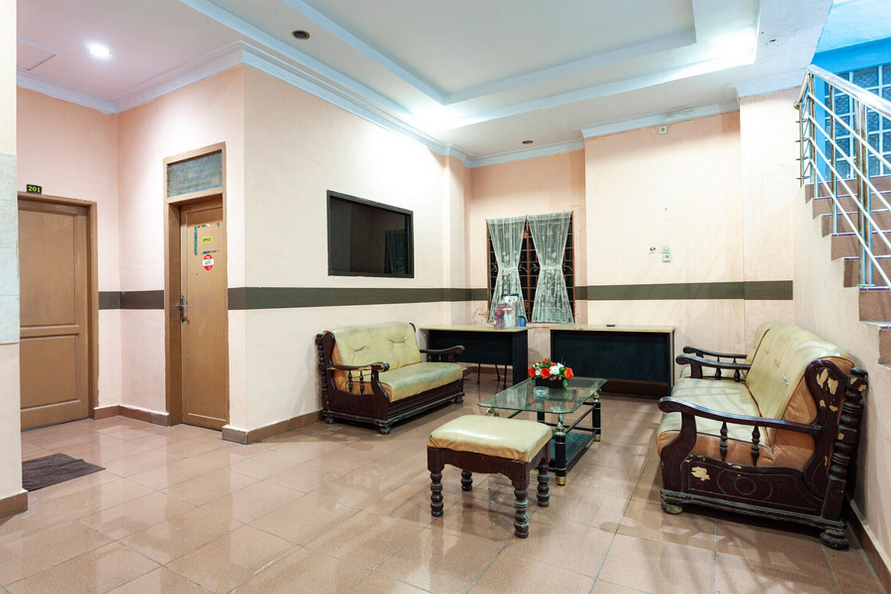 Hotel Nidia Nugraha by RedDoorz