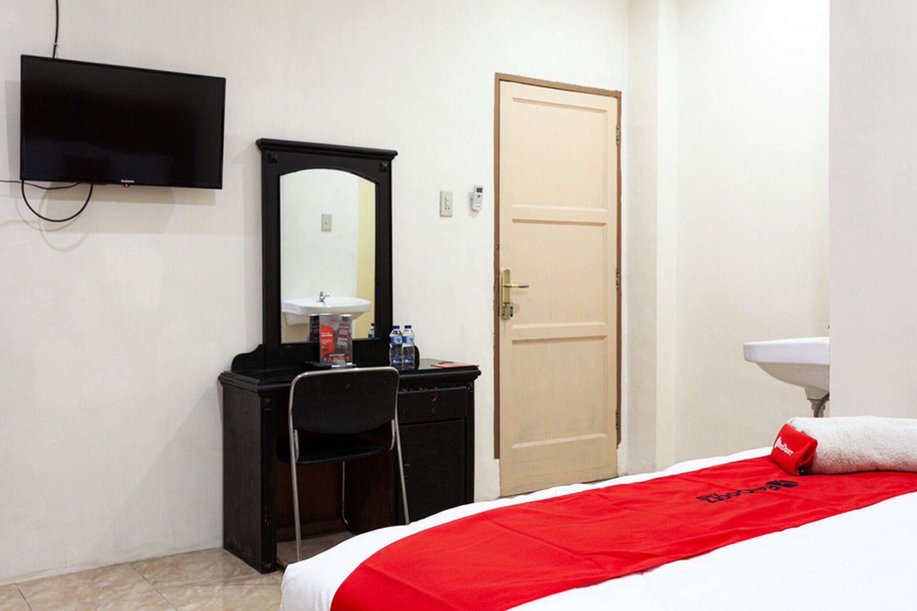 Hotel Nidia Nugraha by RedDoorz