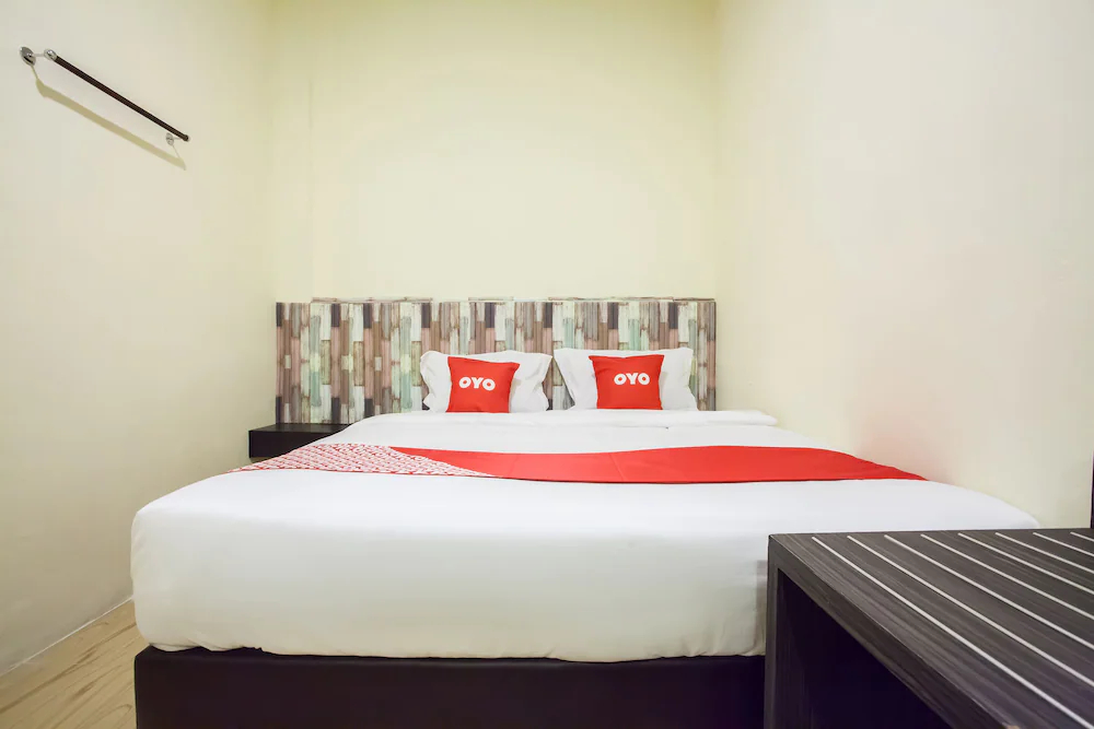 Hotel Winston by OYO Rooms