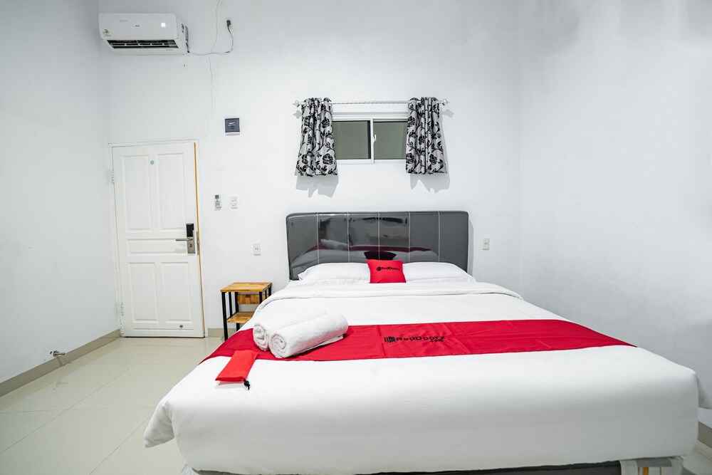 Jabutta Guest House by RedDoorz