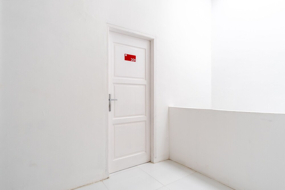 OYO Flagship 1794 Kamojo Gh Medan