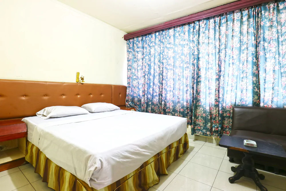 Lee Garden Hotel