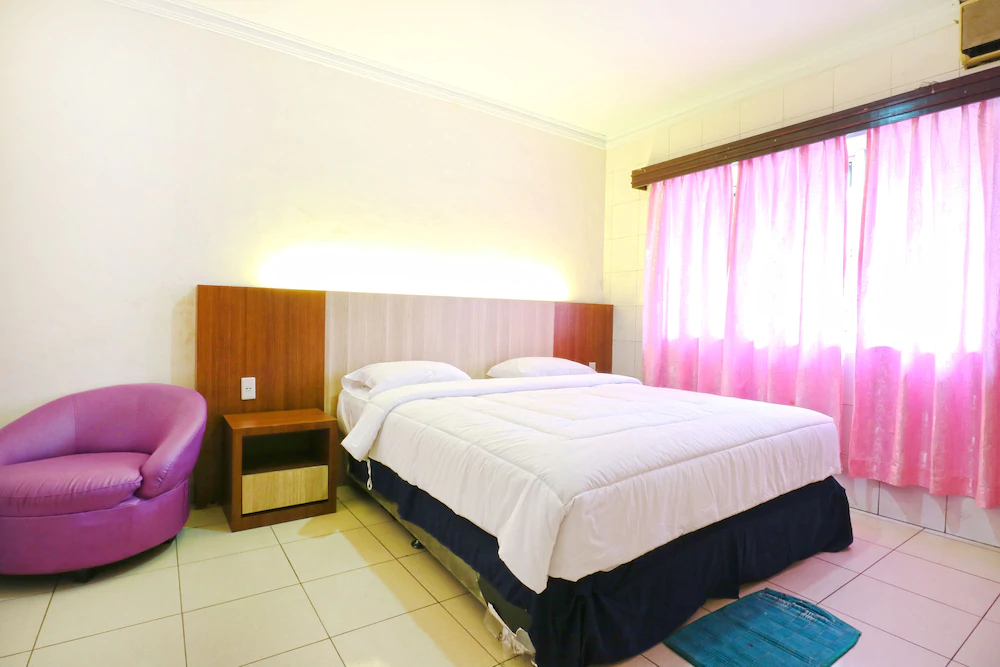 Lee Garden Hotel