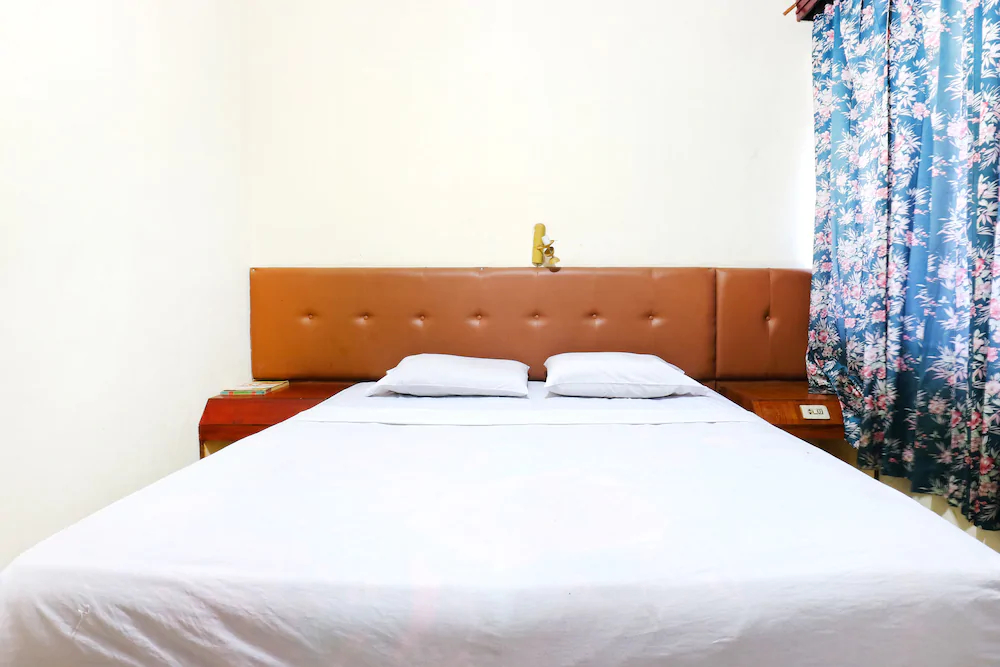 Lee Garden Hotel