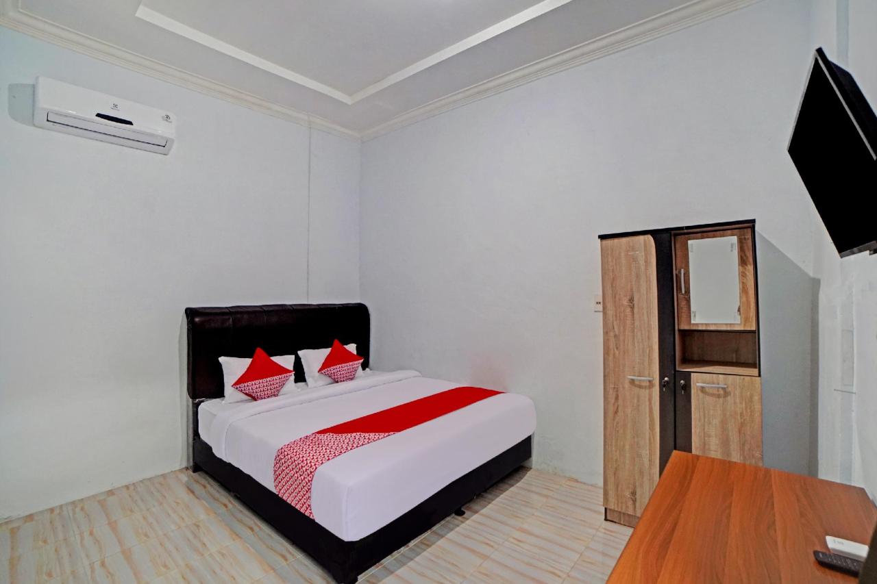 Madina Residence by OYO Rooms