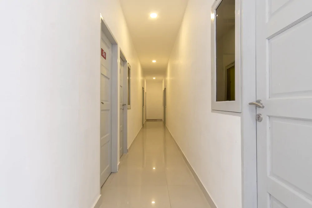 Mangaan Residence by OYO Rooms