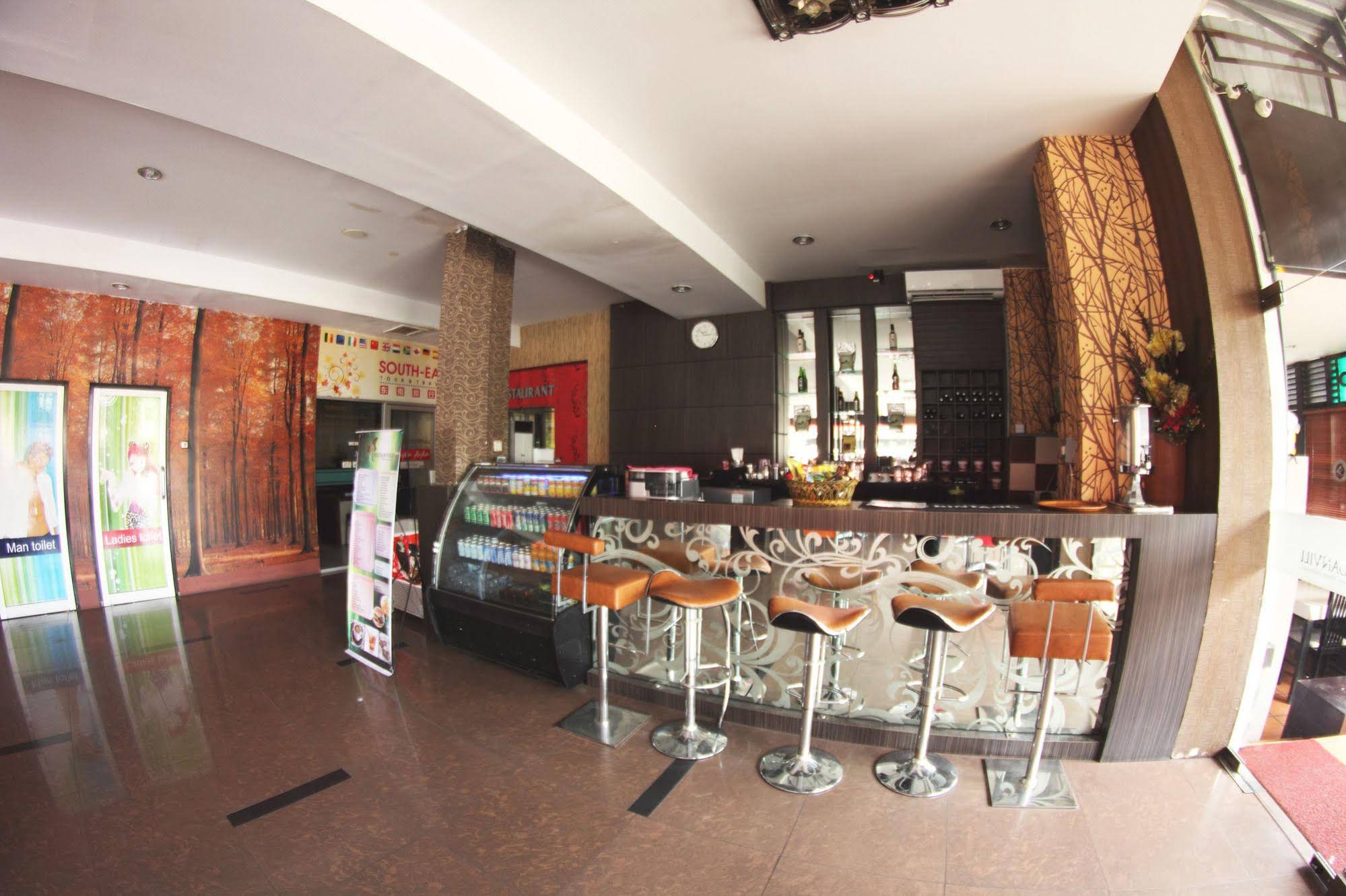 Medanville Hotel