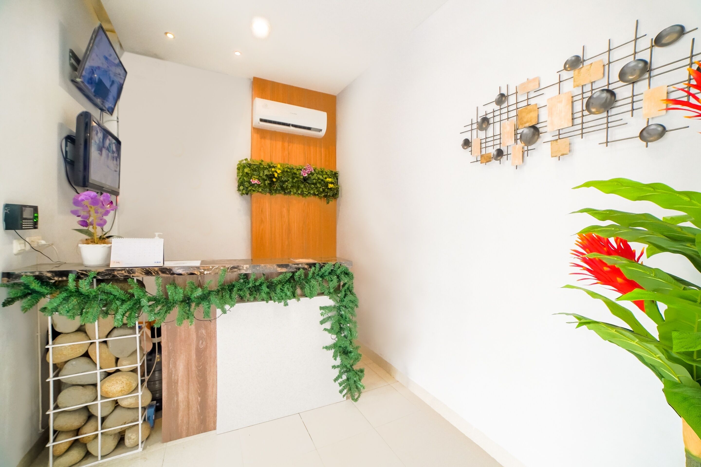 Millenium Inn 2 by OYO