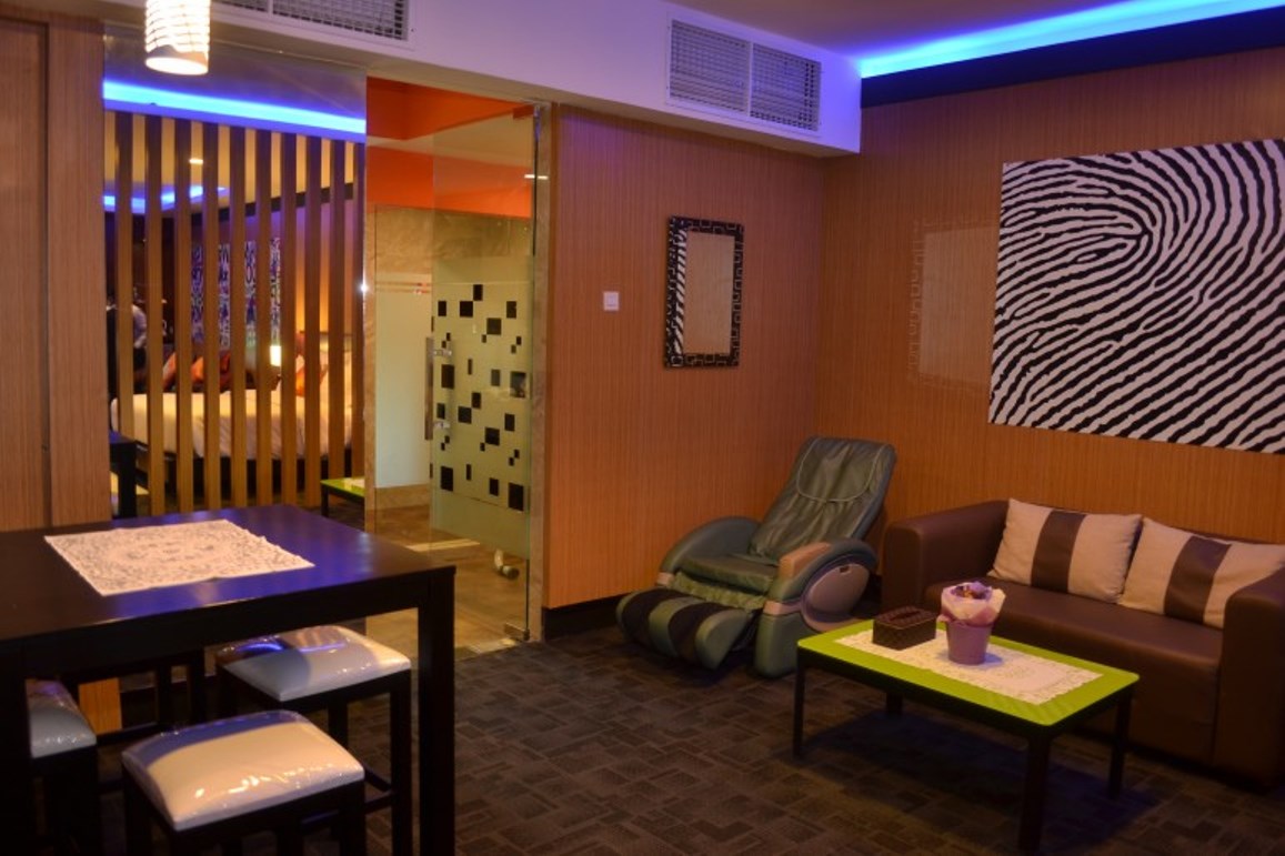Miyana Hotel