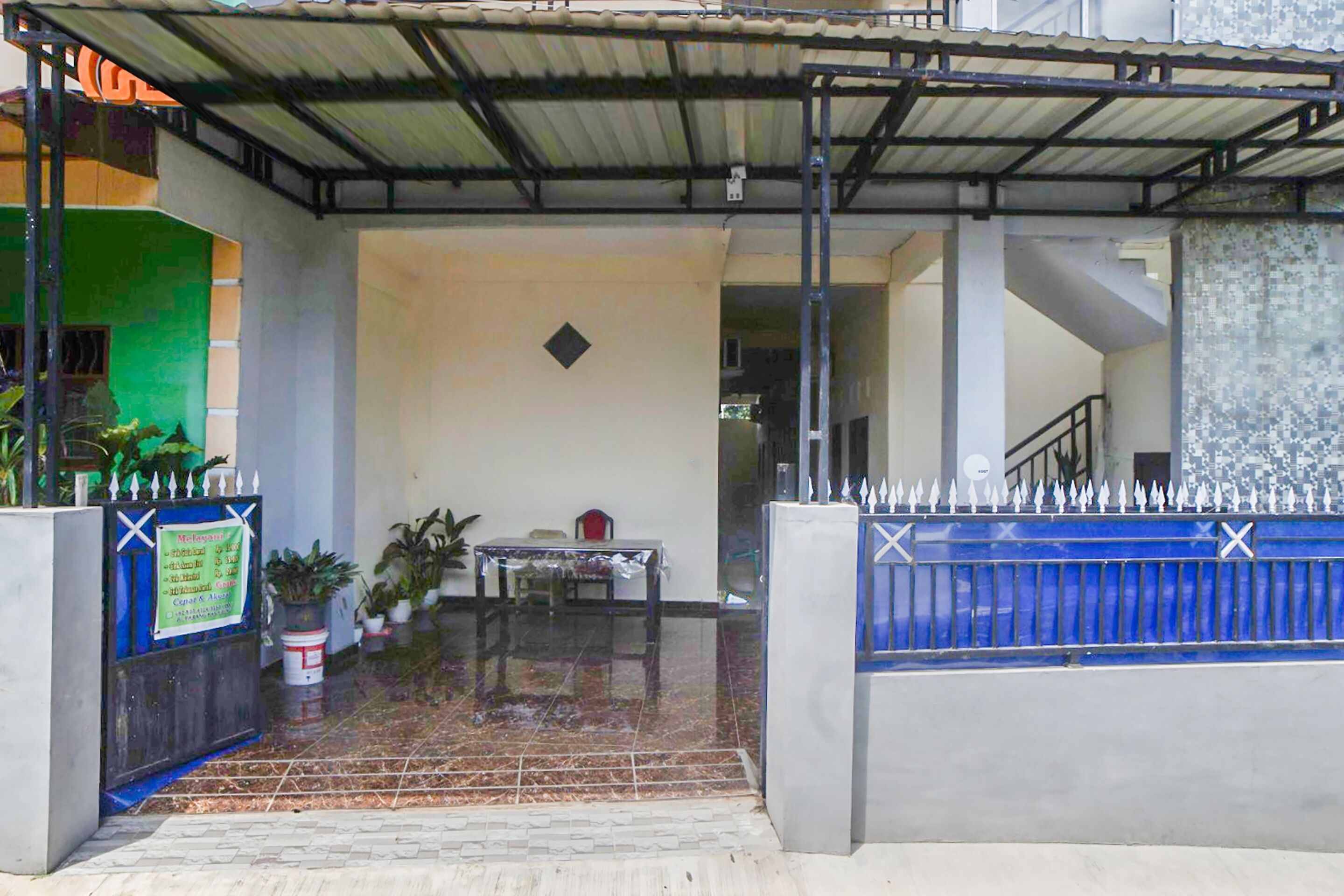 Mutiara Guest House by OYO