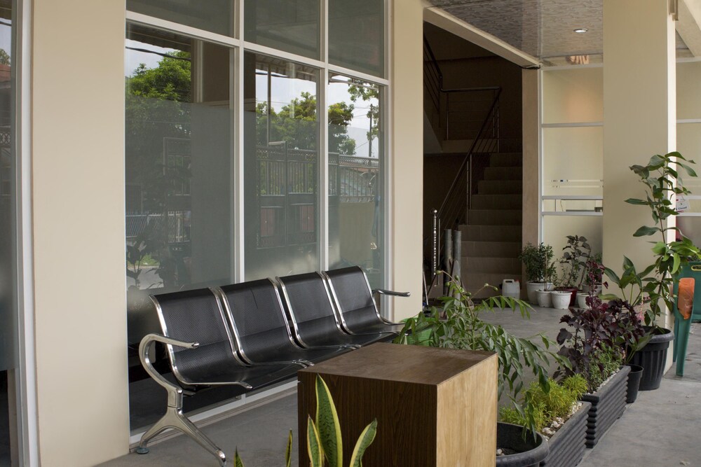 Nadira Residence