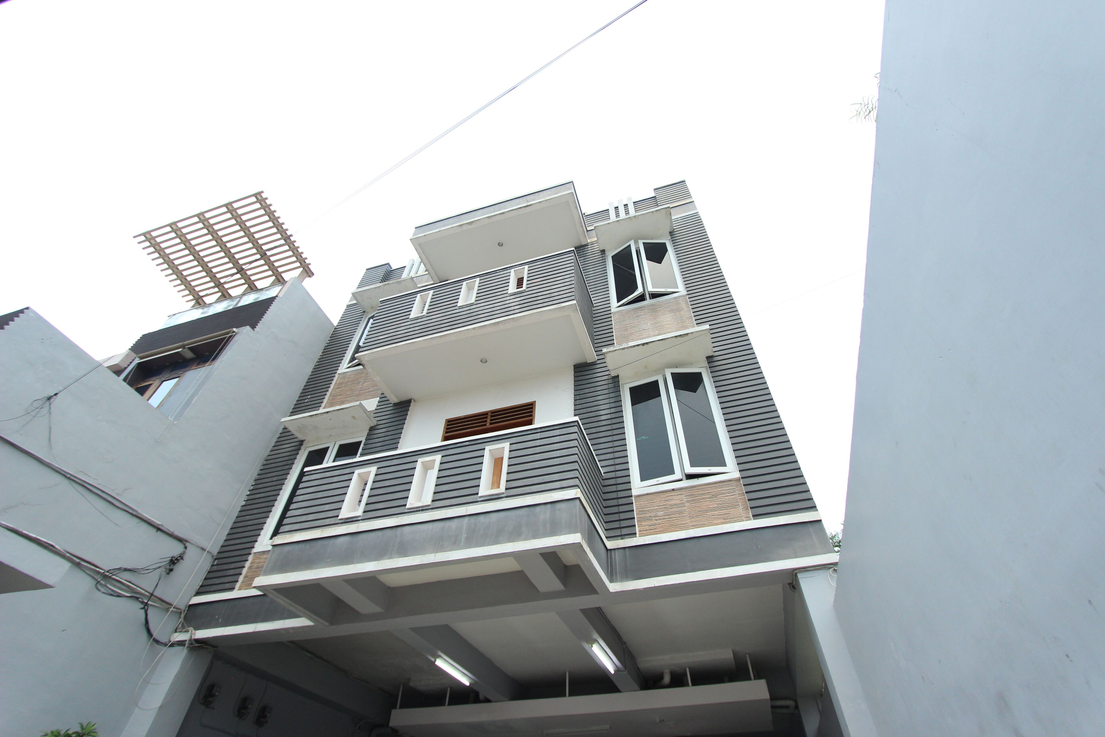 O2 Residence
