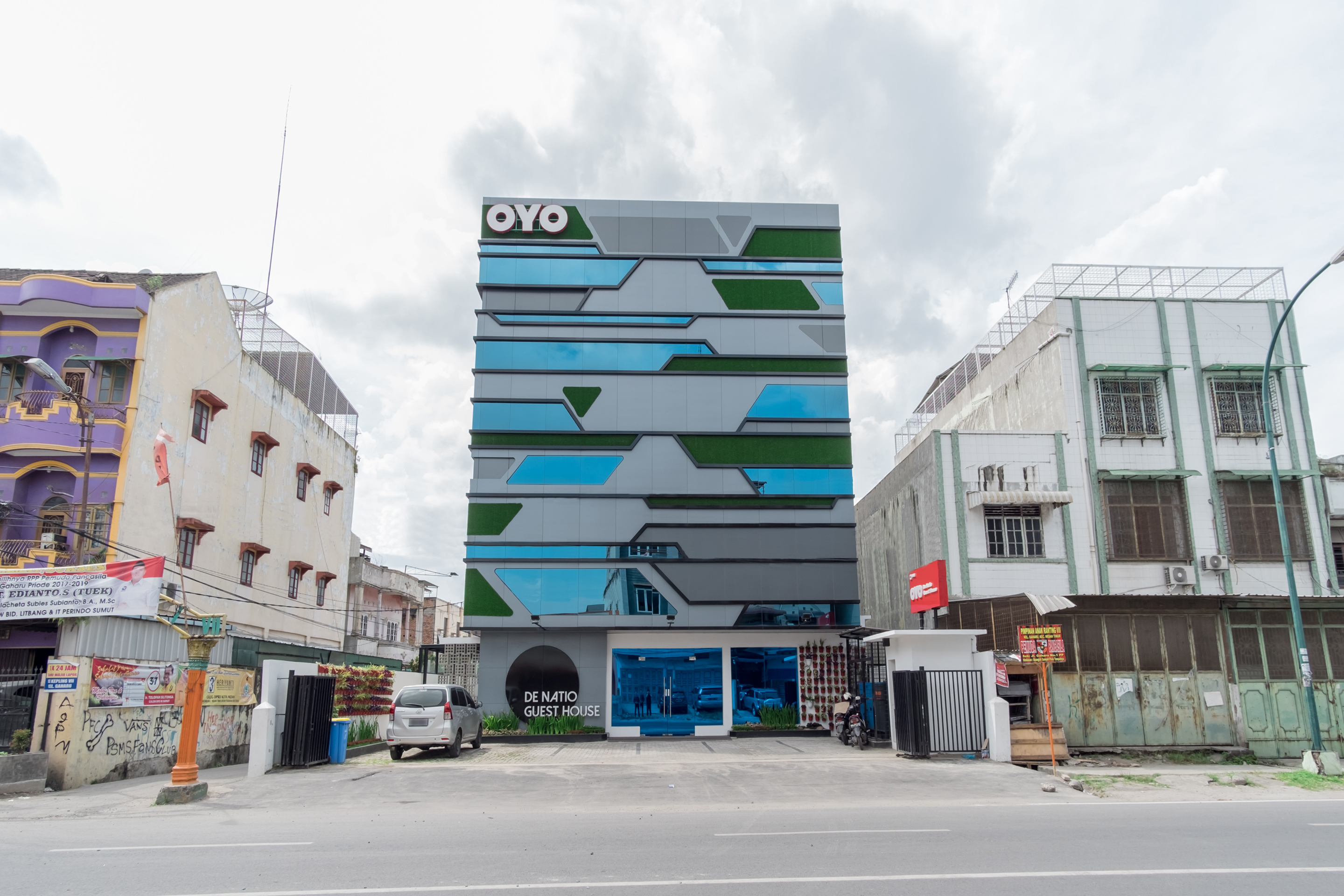 OYO 248 De Natio Guest House