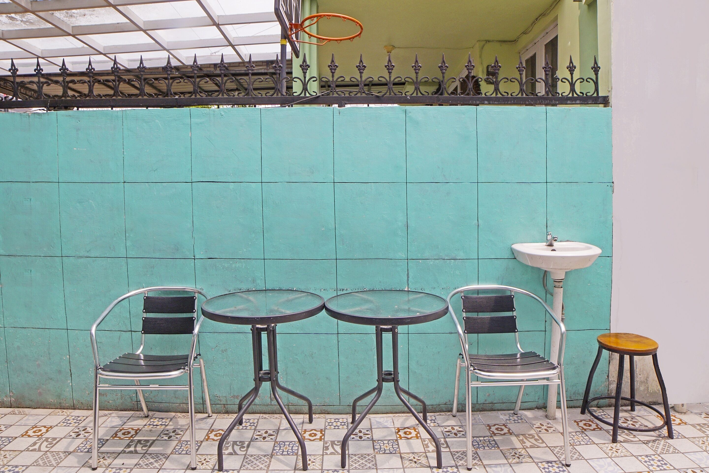 OYO 91303 Puri Dennis