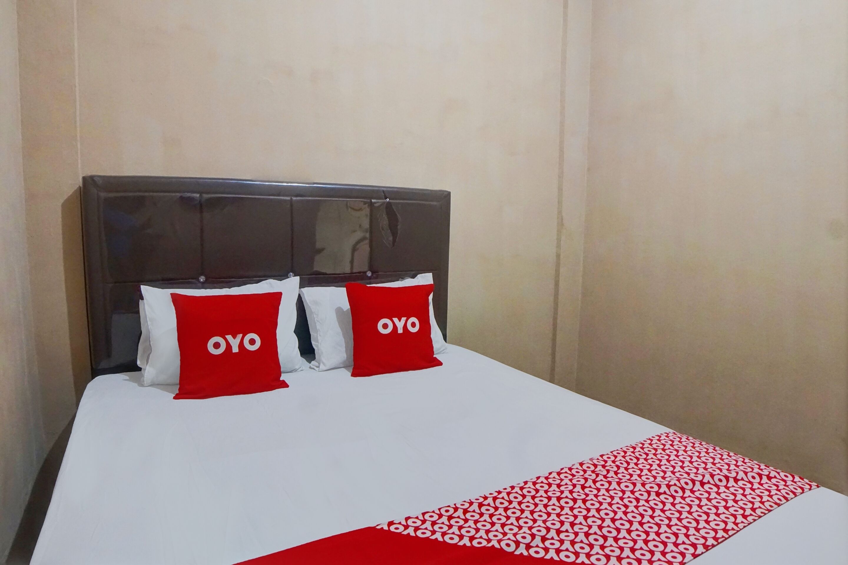 Penginapan Syariah Faster Inn by OYO