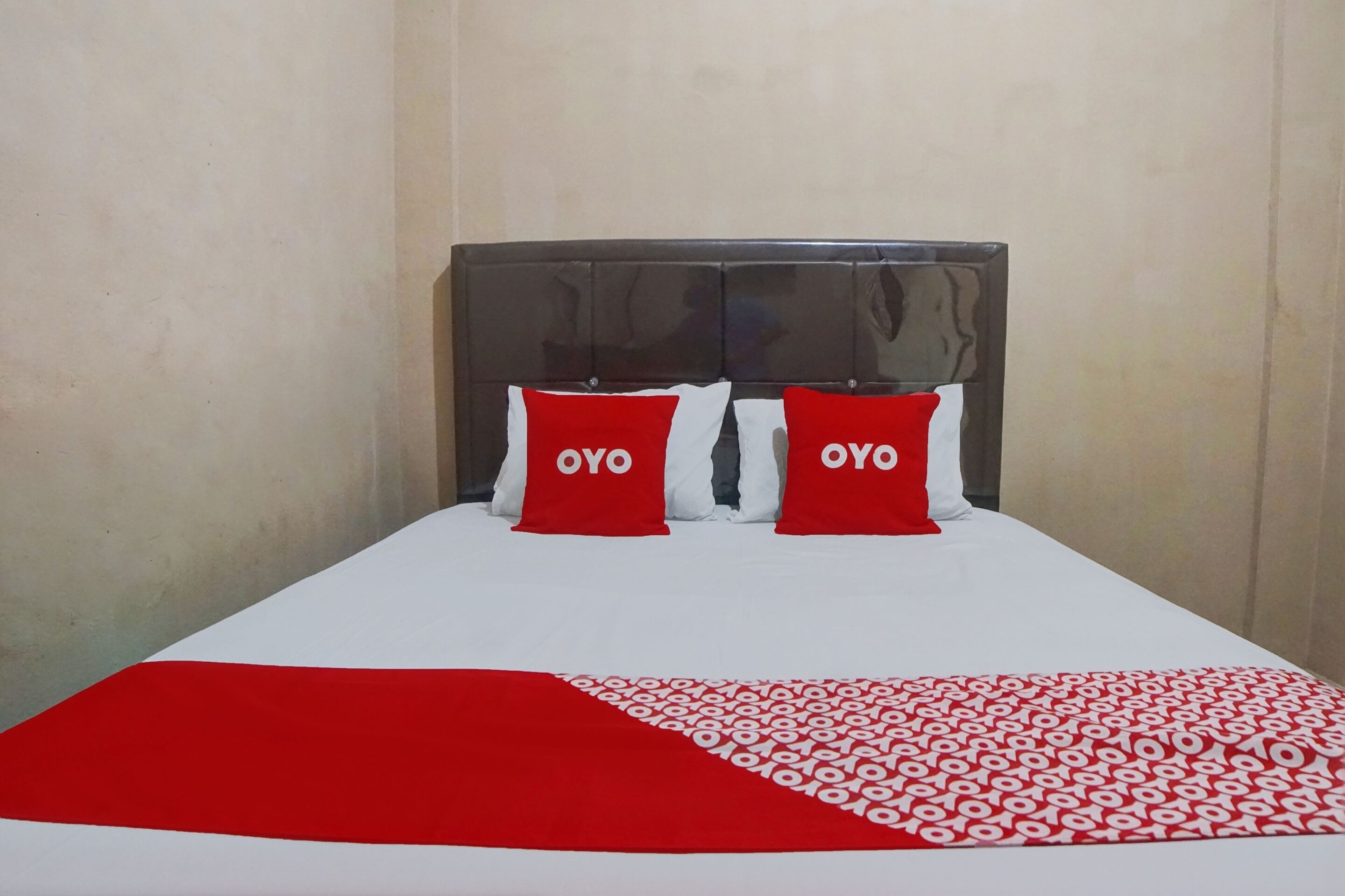 Penginapan Syariah Faster Inn by OYO