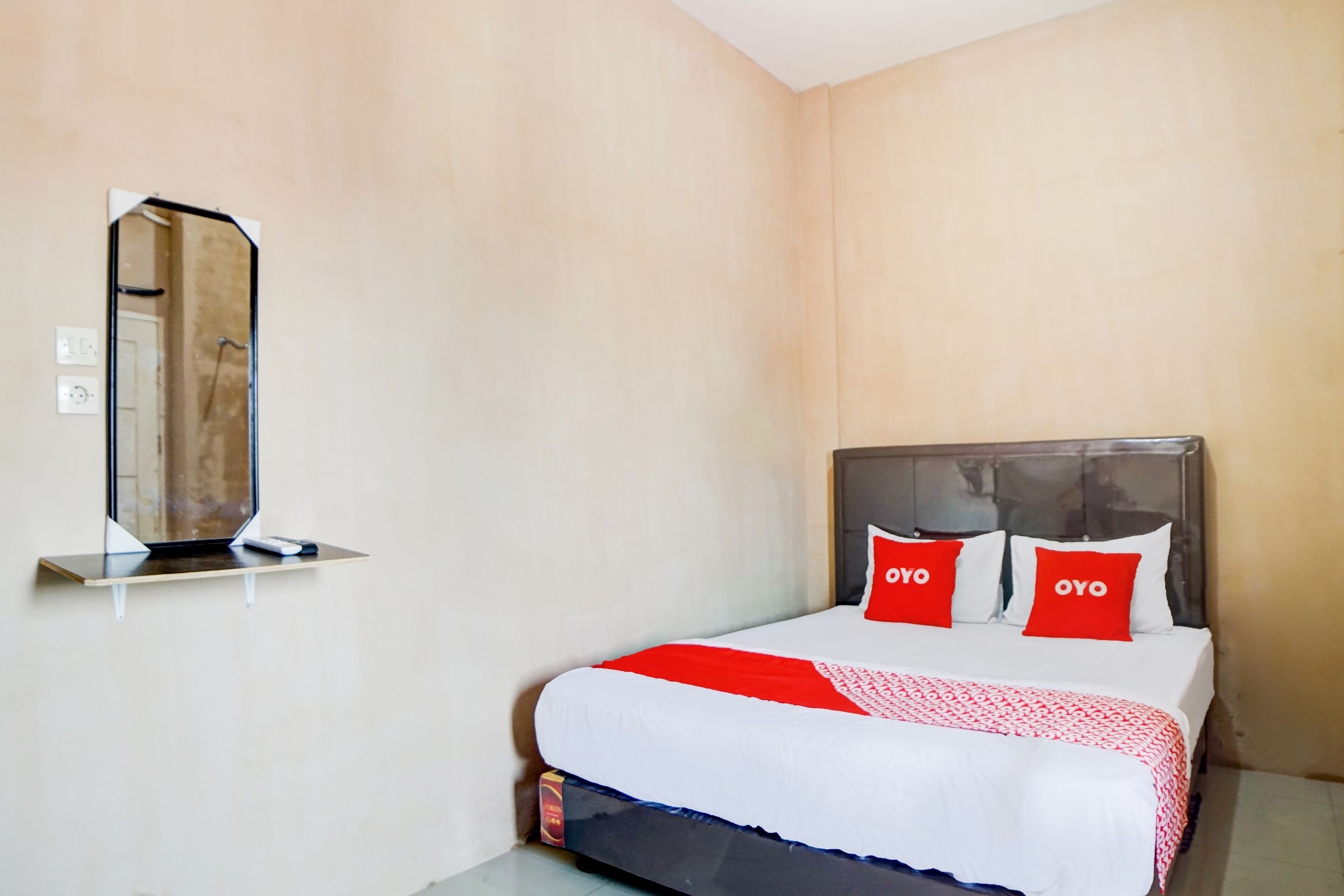 Penginapan Syariah Faster Inn by OYO