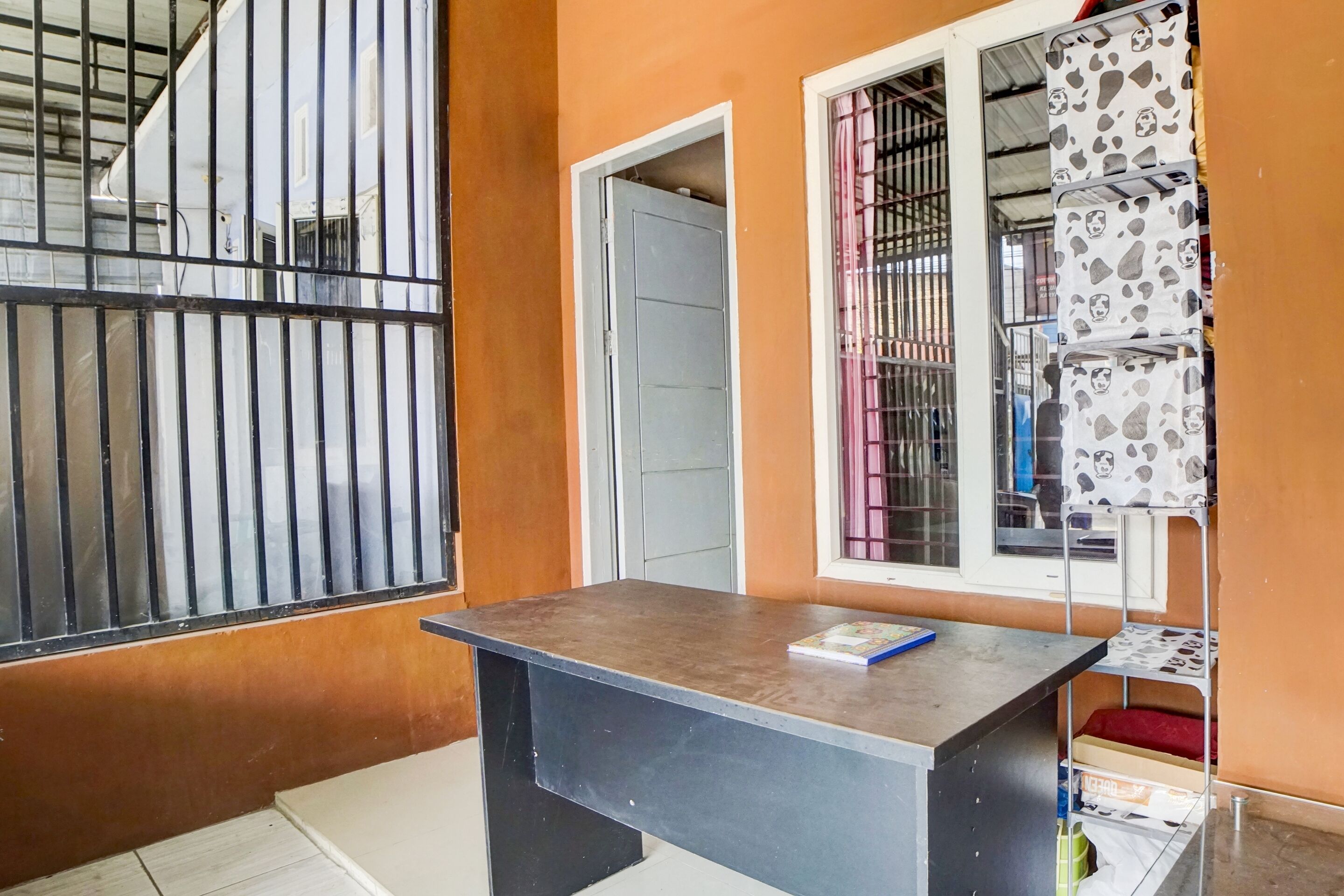 Penginapan Syariah Faster Inn by OYO