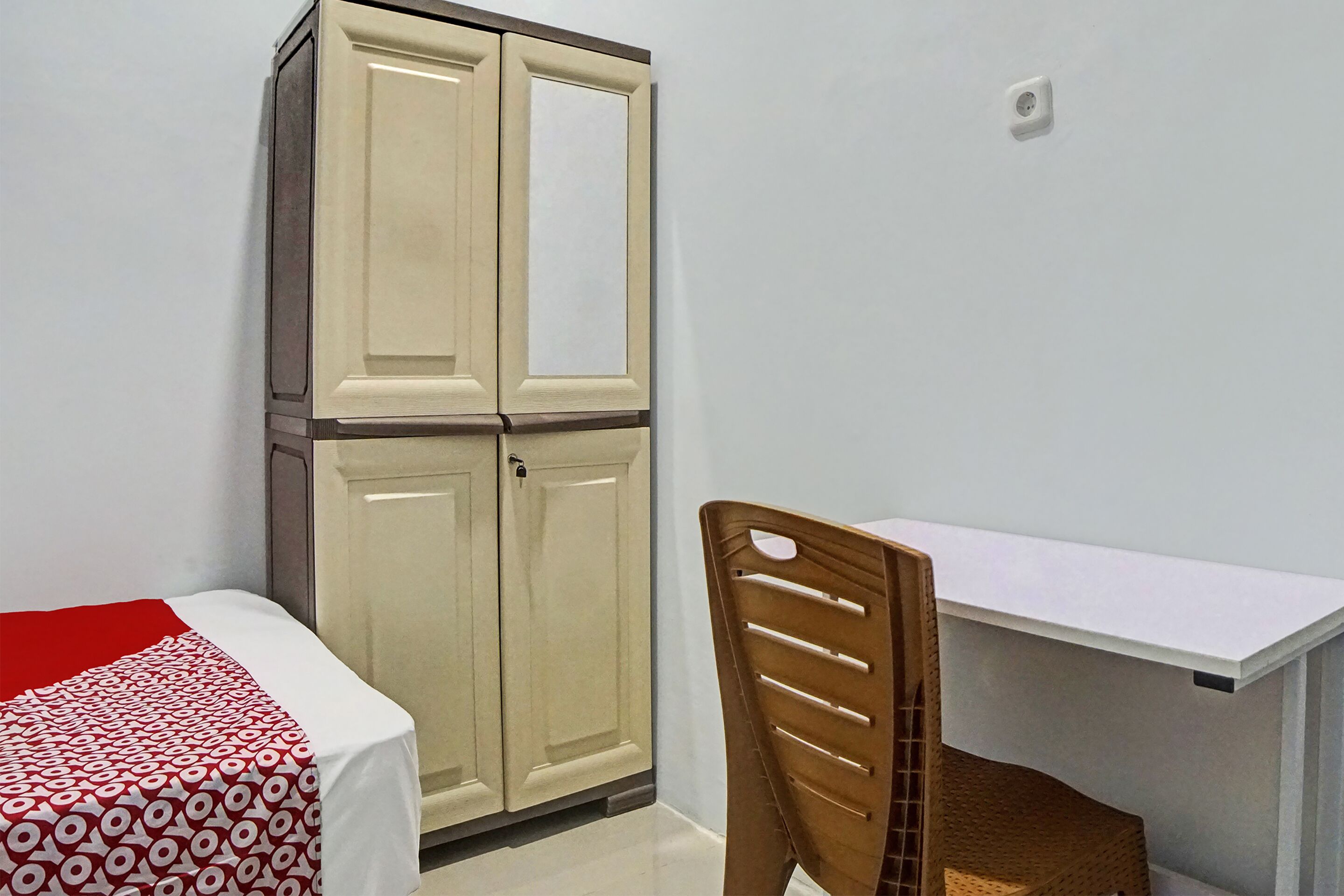 Planet Guest House Syariah By OYO