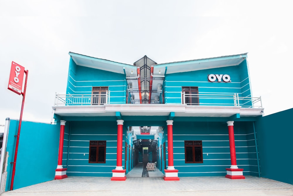 Pondok Indah Residence by OYO Rooms