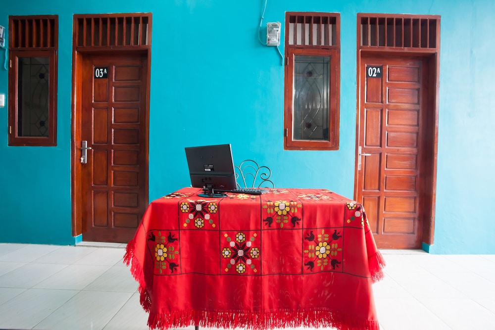 Pondok Indah Residence by OYO Rooms