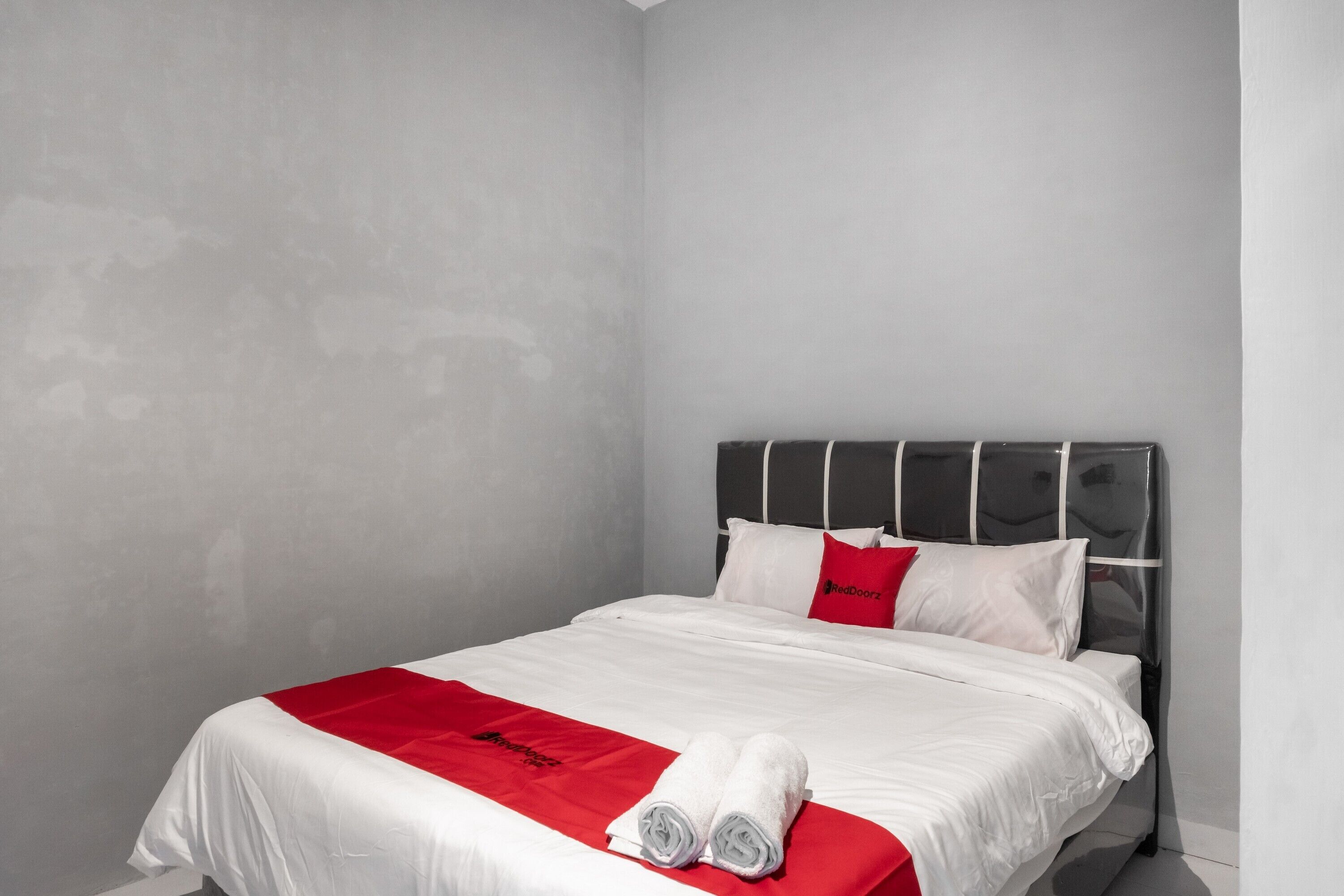 Pondok Kelapa Homestay by RedDoorz