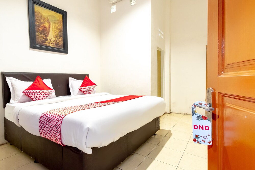 Pondok Wisata Istana Xi by OYO Rooms