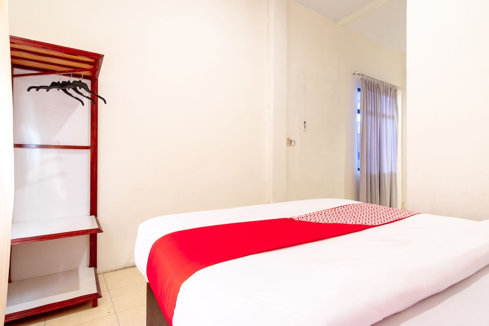 Pondok Wisata Istana Xi by OYO Rooms