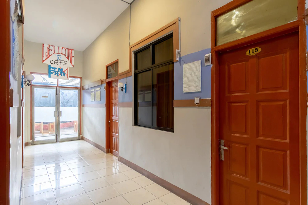 Pondok Wisata Istana Xi by OYO Rooms