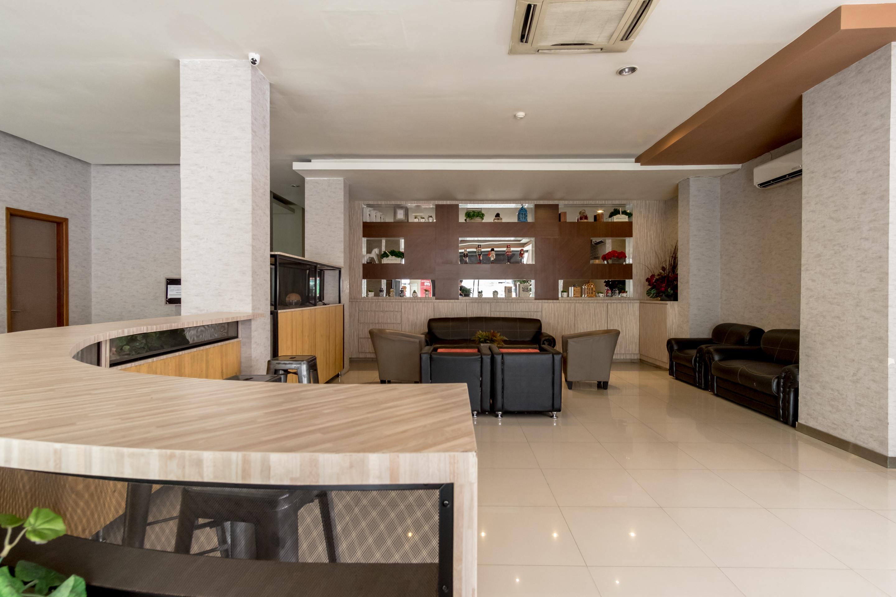 Putra Mulia Hotel By OYO Rooms