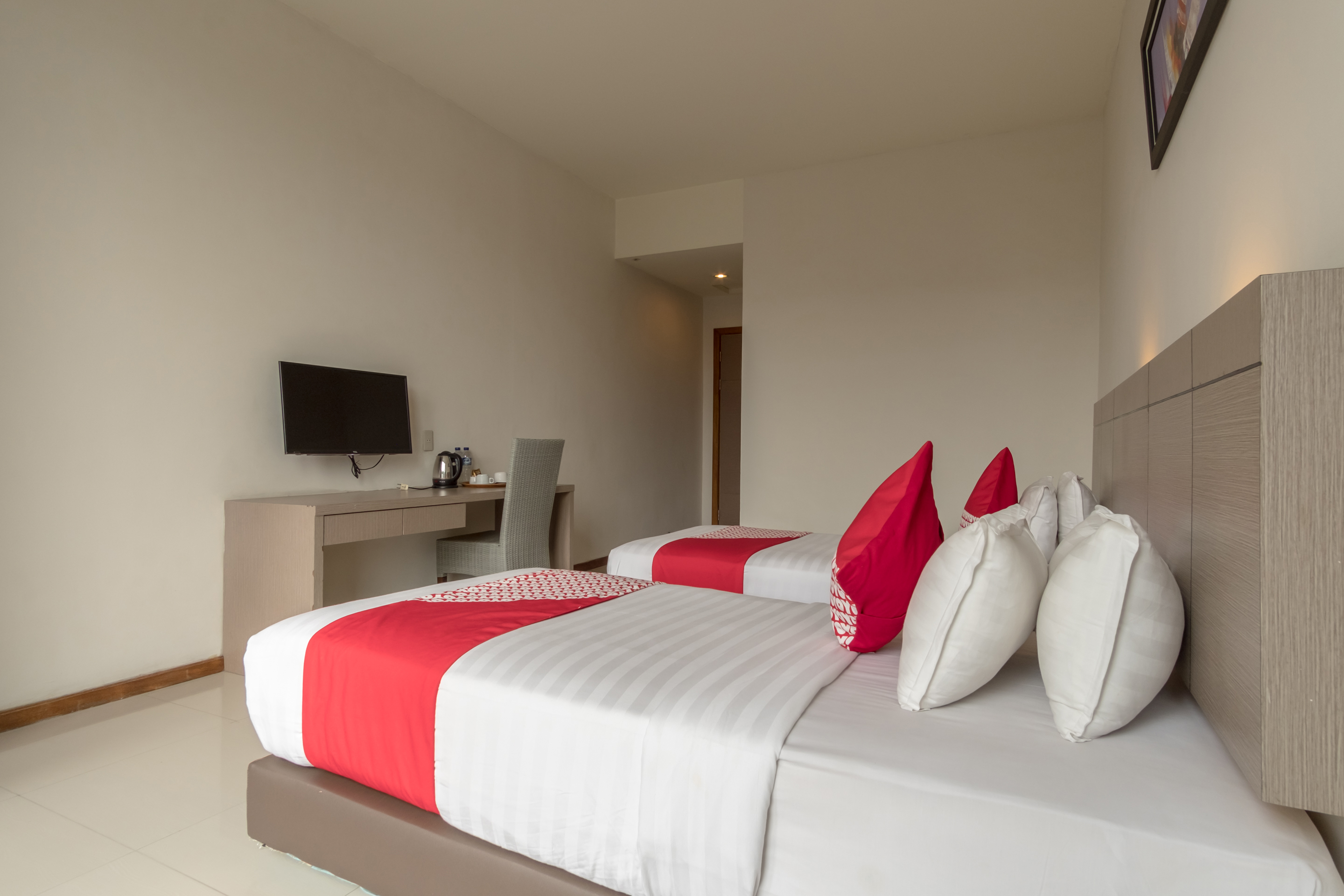Putra Mulia Hotel By OYO Rooms