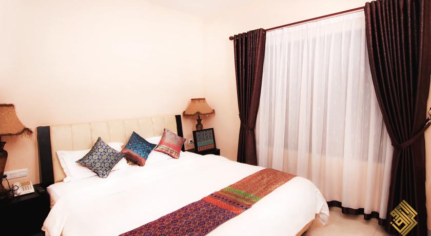 Raz Hotel and Convention