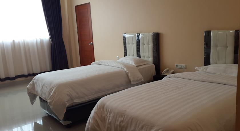 Raz Hotel and Convention