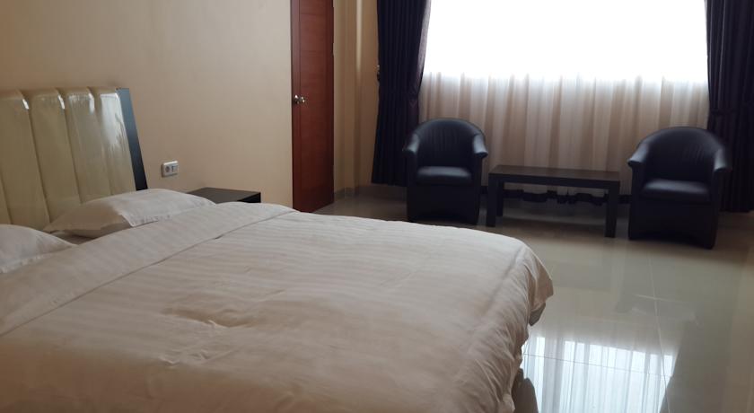 Raz Hotel and Convention