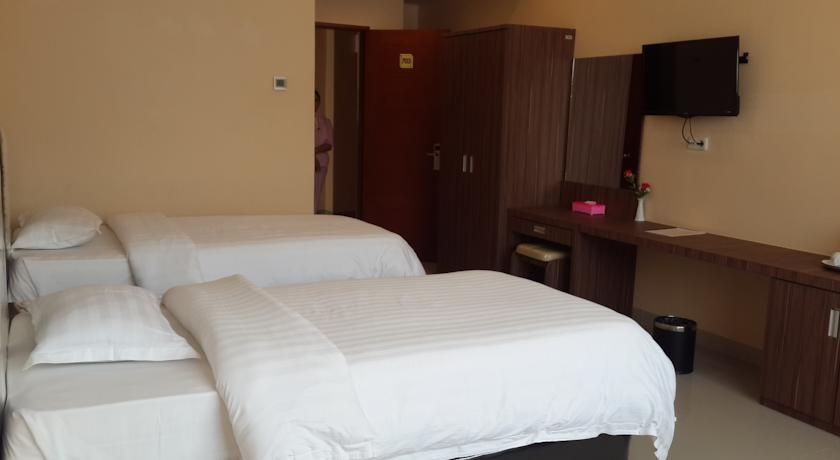 Raz Hotel and Convention