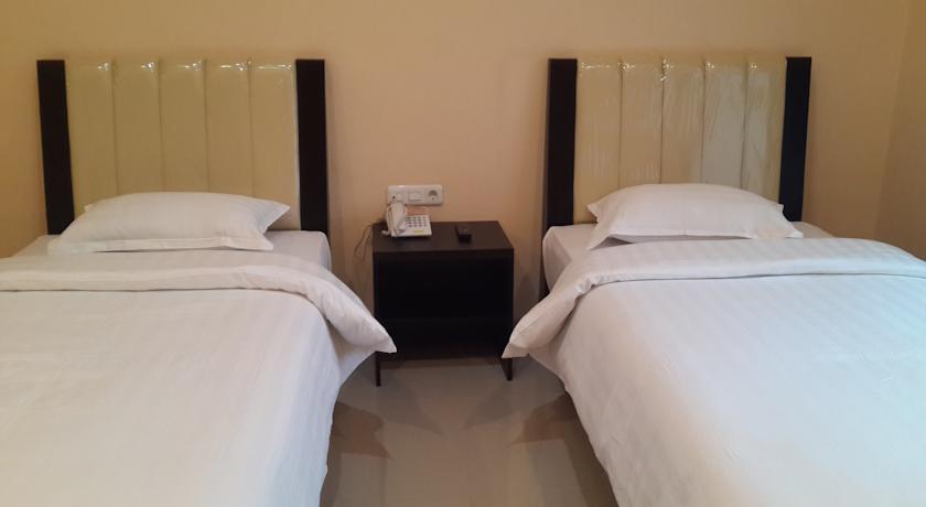 Raz Hotel and Convention