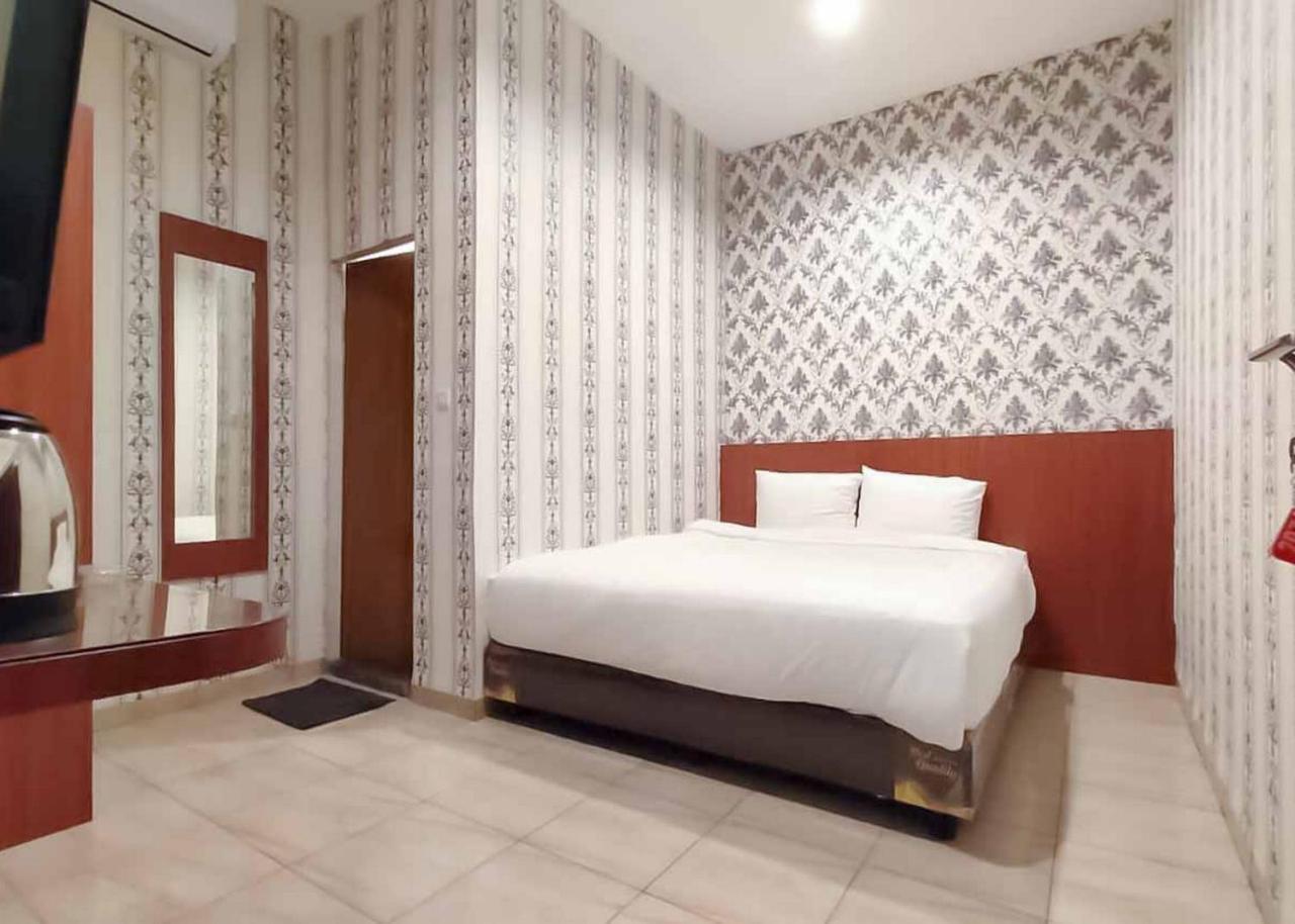 Reddoorz Plus @ Jalan Letda Sujono Medan