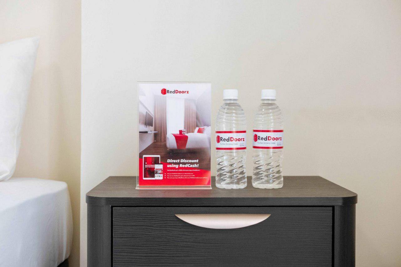 Reddoorz Plus Near Deli Park Mall Medan