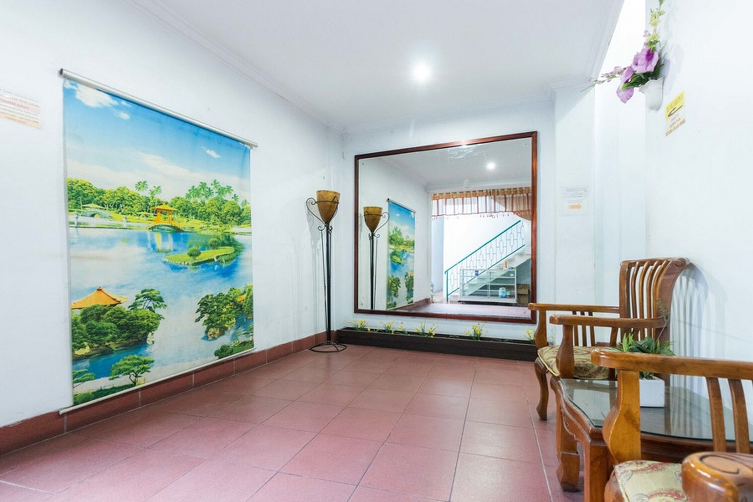 RedDoorz Syariah Near Plaza Medan Fair 2