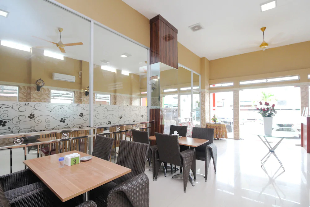 Residence Puri Hotel by Airy