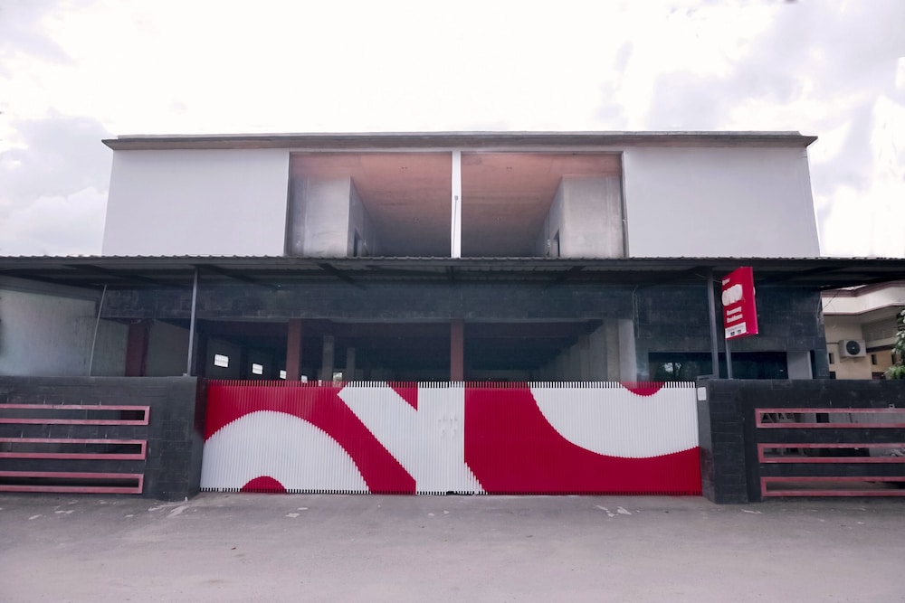 Rosemary Residence Syariah by OYO Rooms