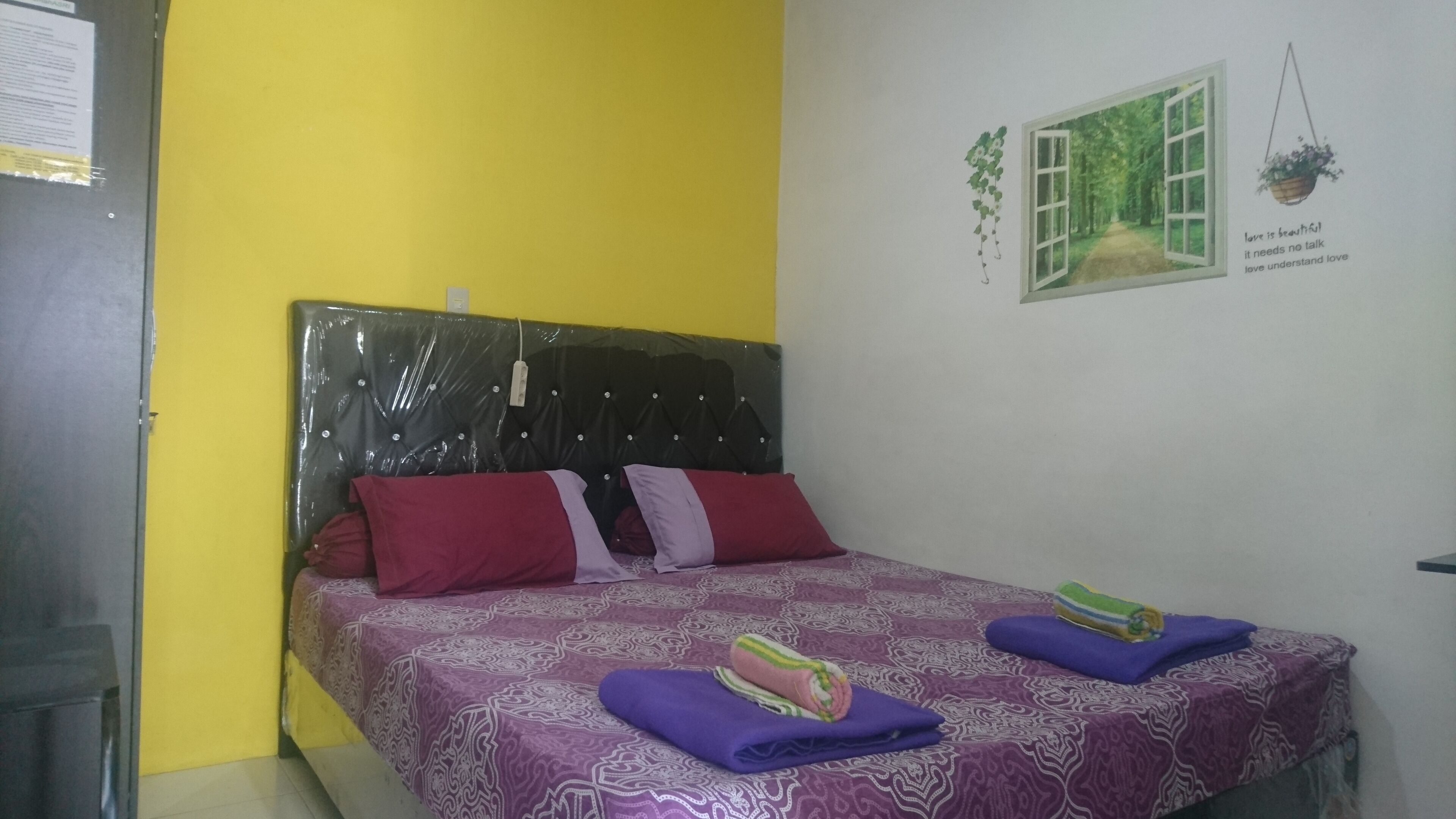 Rumah Asri Guesthouse