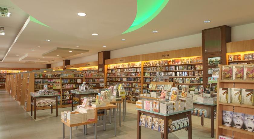 Santika Premiere Dyandra Hotel & Convention Medan