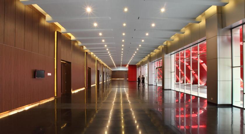 Santika Premiere Dyandra Hotel & Convention Medan