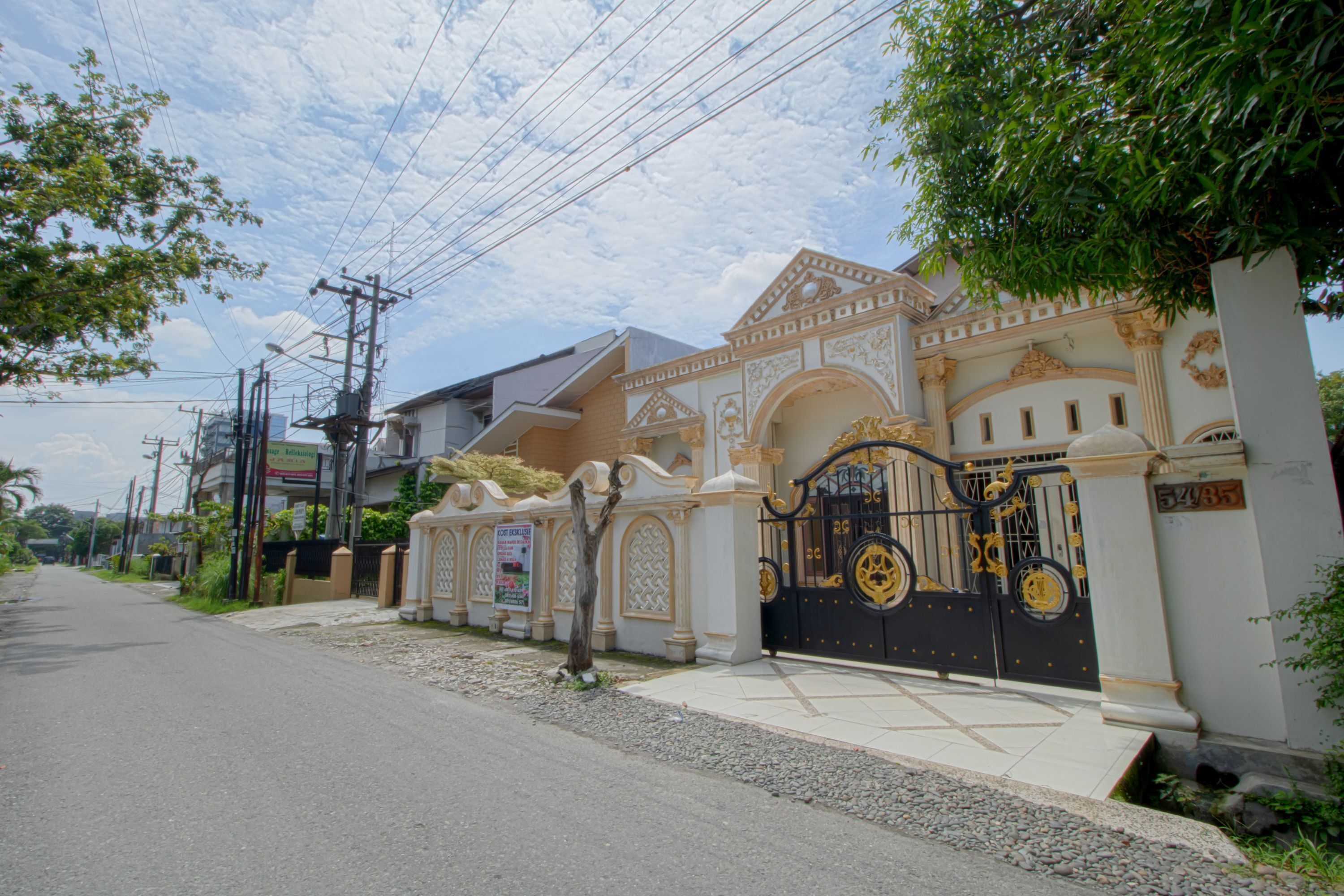 Sei Putih Exclusive Syariah Guesthouse
